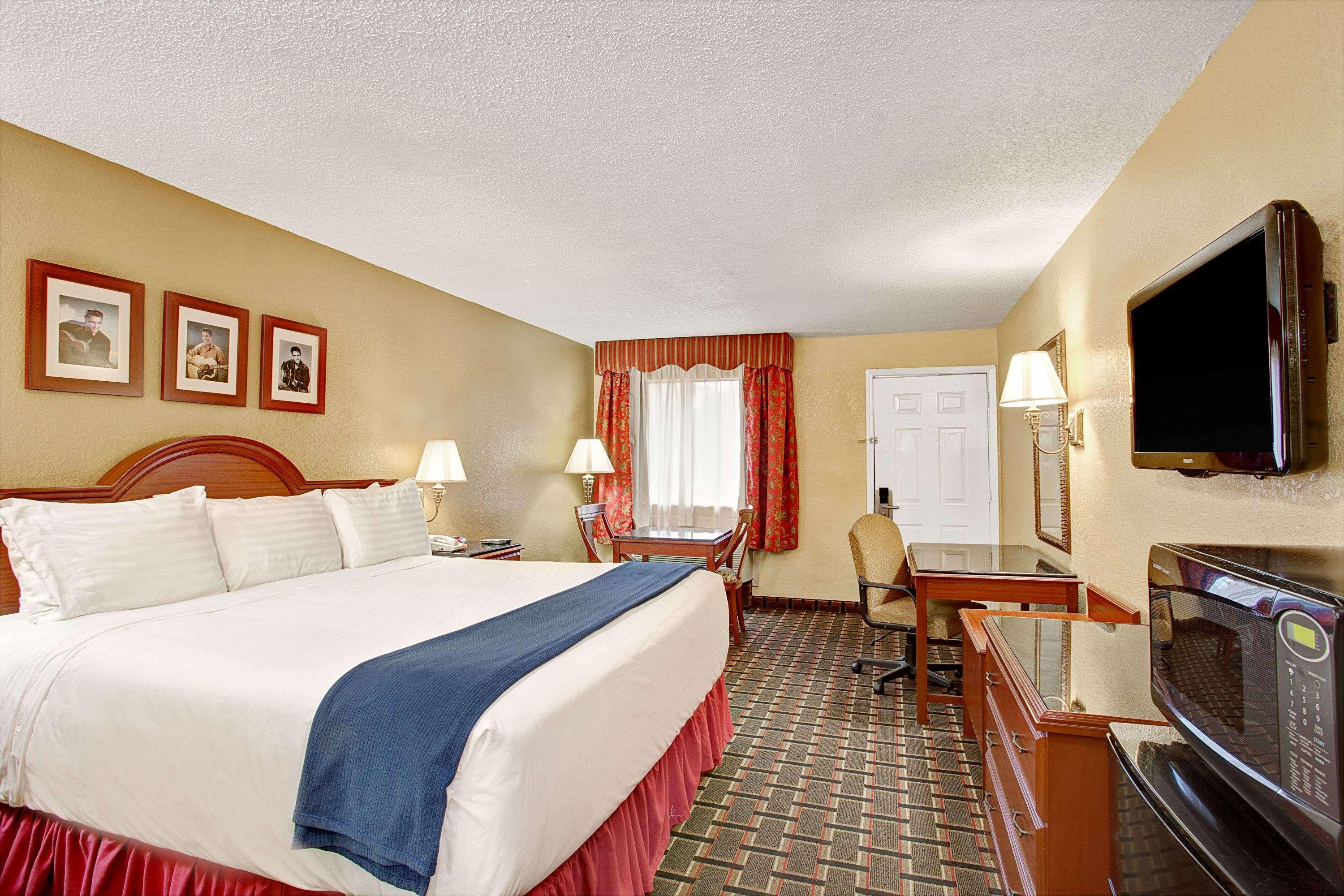 Days Inn By Wyndham Memphis At Graceland Kültér fotó