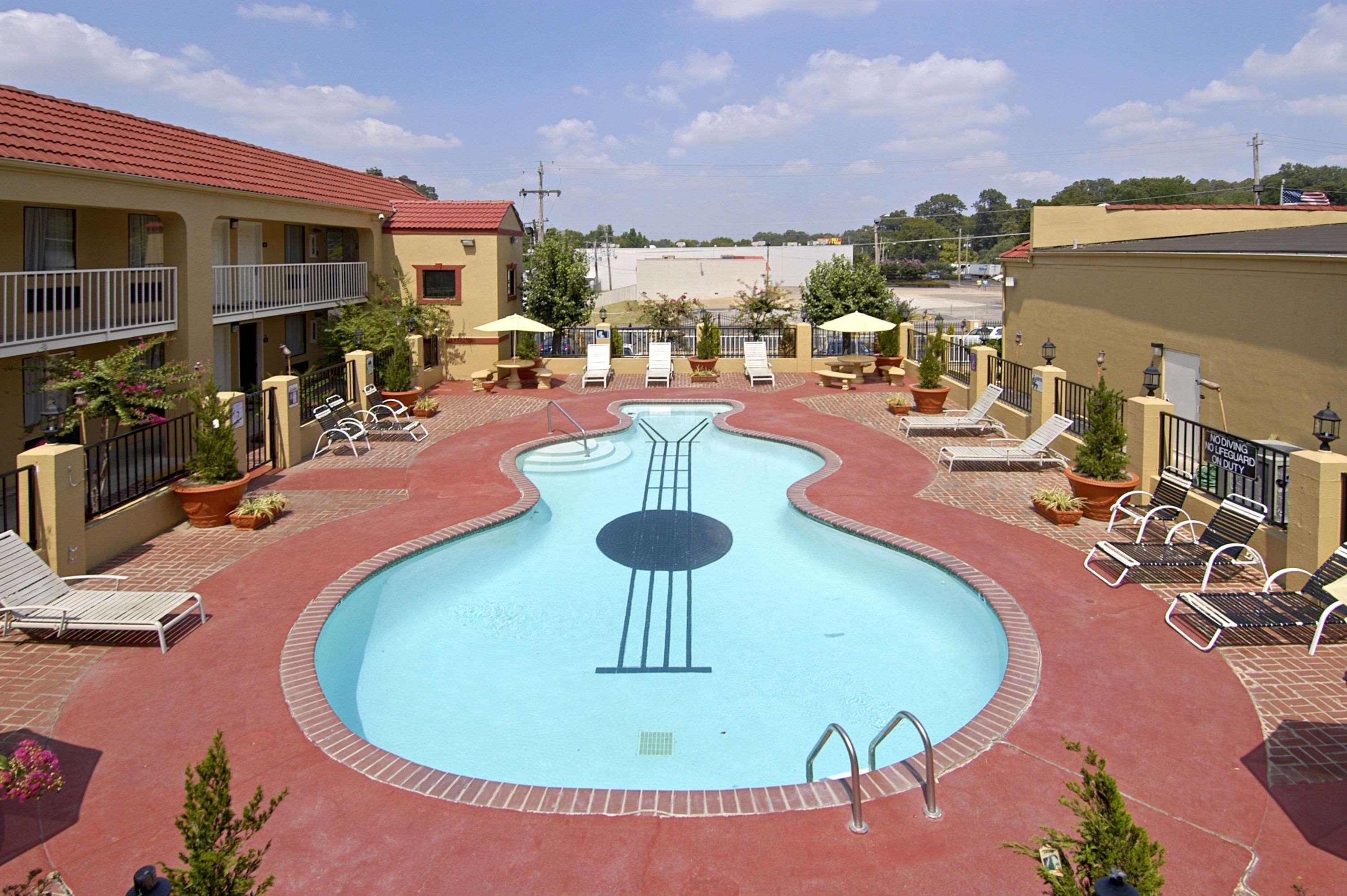 Days Inn By Wyndham Memphis At Graceland Kültér fotó