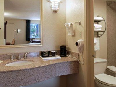 Days Inn By Wyndham Memphis At Graceland Szoba fotó