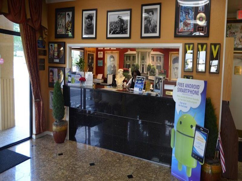 Days Inn By Wyndham Memphis At Graceland Kültér fotó